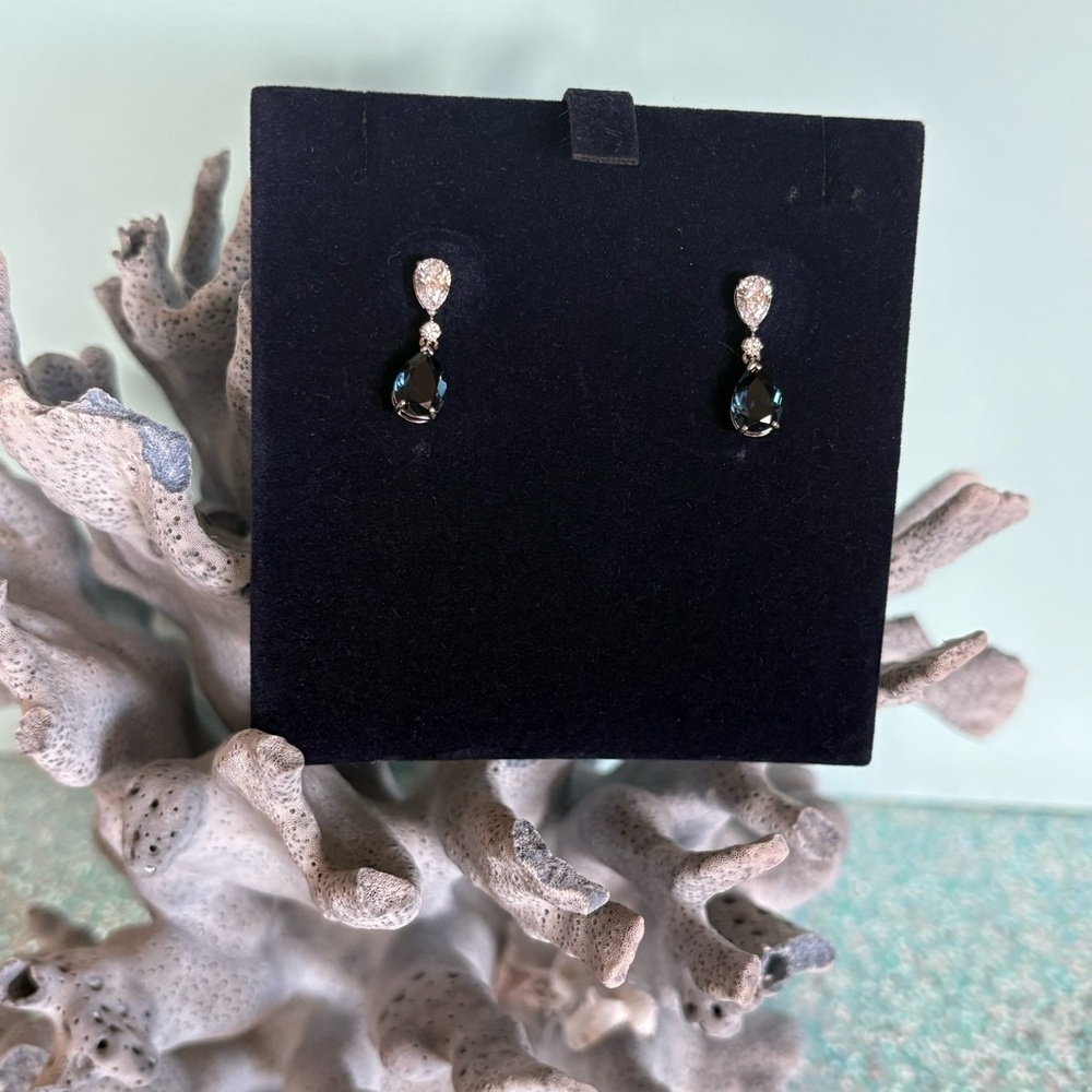 Rare Swarovski Blue Pear-Cut And Clear Crystals Vintage Drop Earrings 19mm - Picture 13 of 16